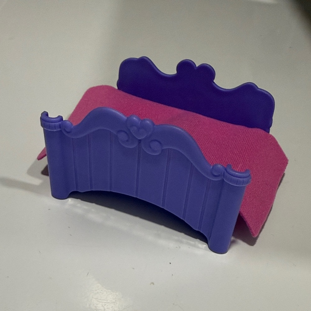 Fisher-Price Little People Disney Princess Magical Wand Palace bed replacement - Picture 5 of 6